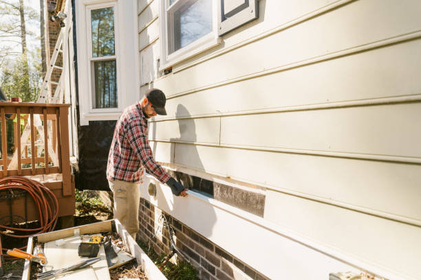 Top rated local Emergency Siding Repair specialists in Madison, IL